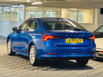 Used Skoda Octavia 2020 for sale - 76992987: Photo