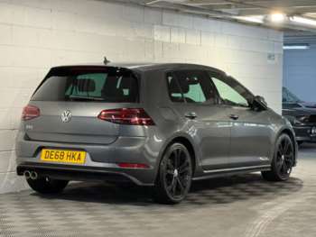 Used Volkswagen Golf 2018 for sale - 74921044: Photo