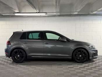 Used Volkswagen Golf 2018 for sale - 74921044: Photo