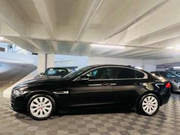 Used Jaguar XE 2016 for sale - 73133567: Photo