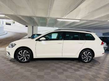 Used Volkswagen Golf 2020 for sale - 75023752: Photo
