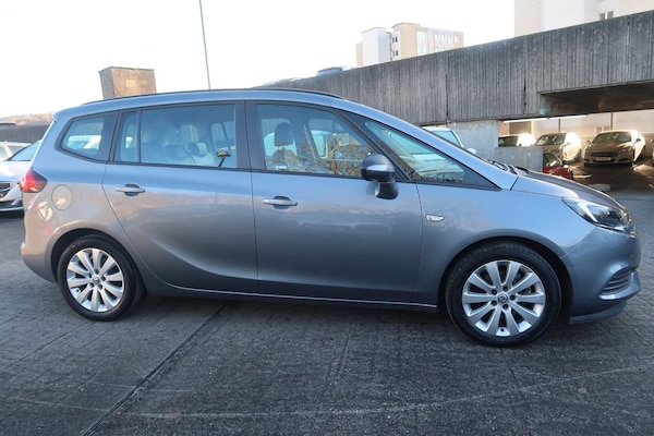 Used Vauxhall Zafira Tourer 2017 for sale - 73917463: Photo 5