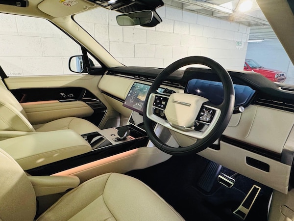 Used Land Rover Range Rover 2025 for sale - 75670463: Photo 8