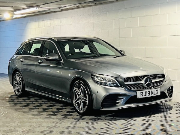 Used Mercedes-Benz C Class 2019 for sale - 73917375: Photo 1