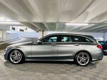 Used Mercedes-Benz C-Class 2019 for sale - 73917375: Photo