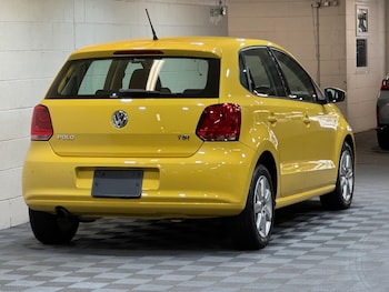 Used Volkswagen Polo 2011 for sale - 79509304: Photo