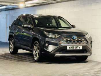 2019 (19) - 2.5 VVT-h Design CVT 4WD Euro 6 (s/s) 5dr