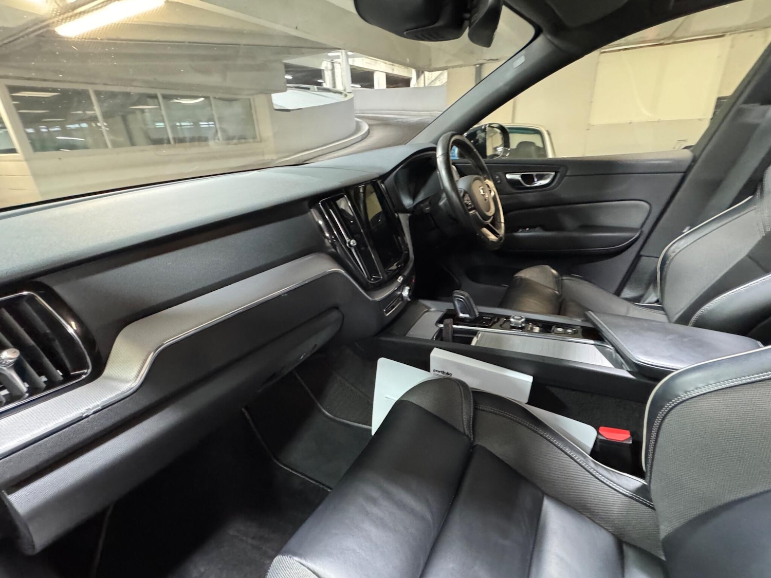 Used Volvo XC60 2021 for sale - 77783868: Photo 11