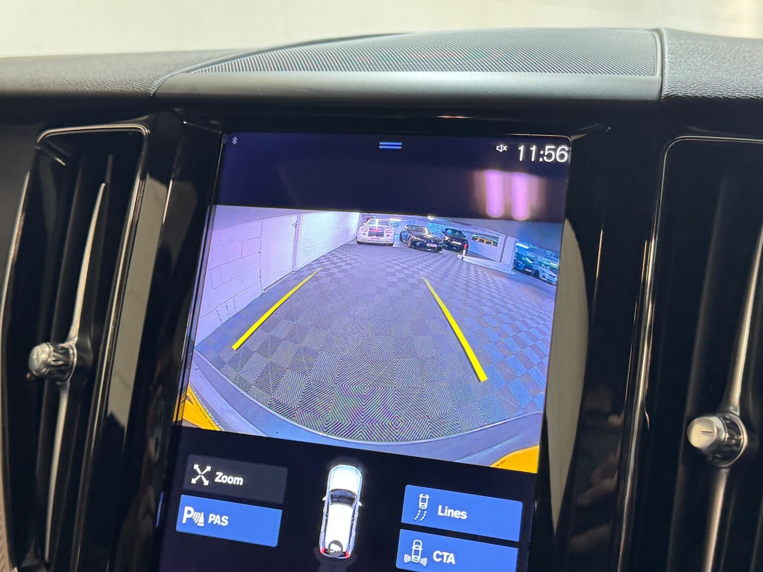 Used Volvo XC60 2021 for sale - 77783868: Photo 15