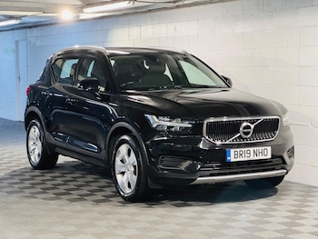 Volvo - XC40