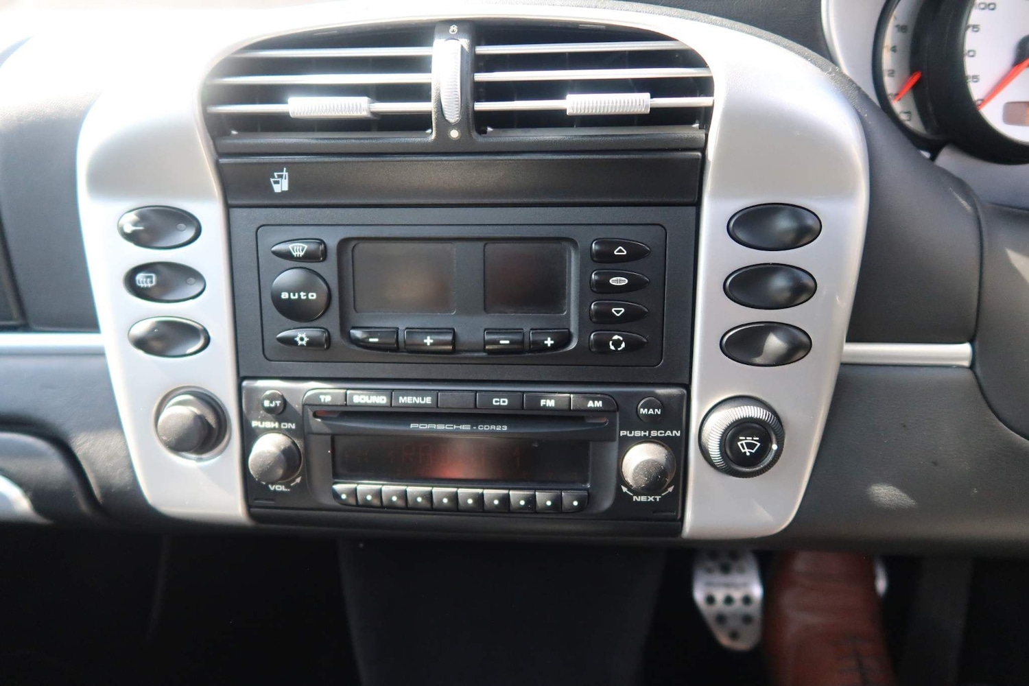 Used Porsche 911 2003 for sale - 76988086: Photo 17