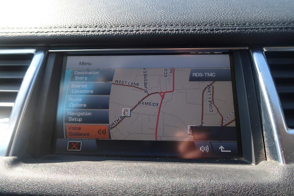 Used Land Rover Range Rover Sport 2010 for sale - 74690890: Photo 12