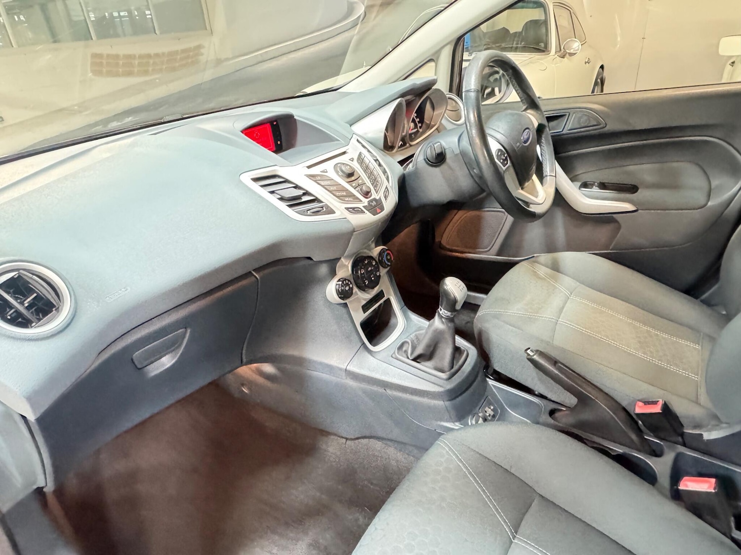 Used Ford Fiesta 2011 for sale - 77784060: Photo 10