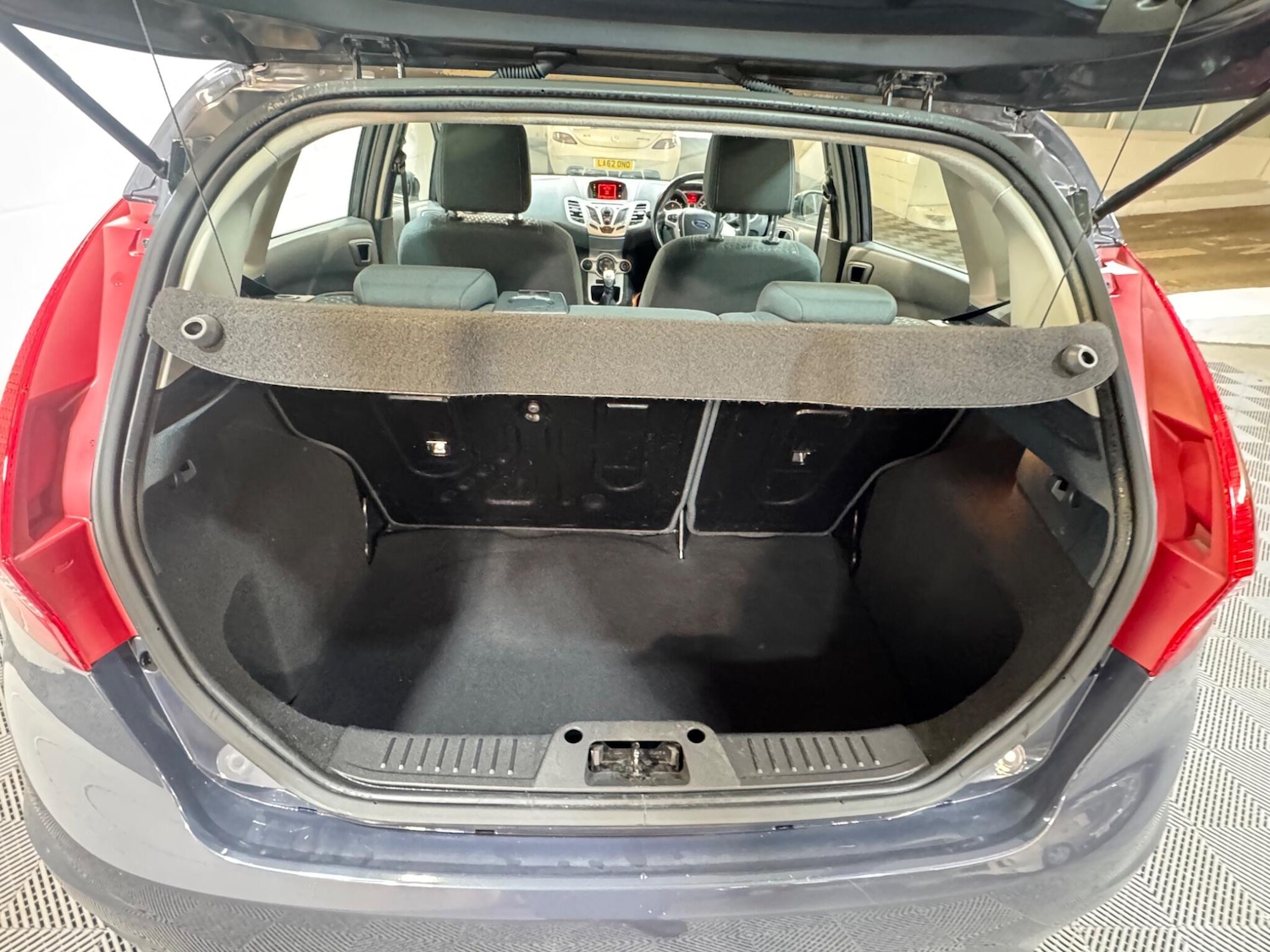 Used Ford Fiesta 2011 for sale - 77784060: Photo 11