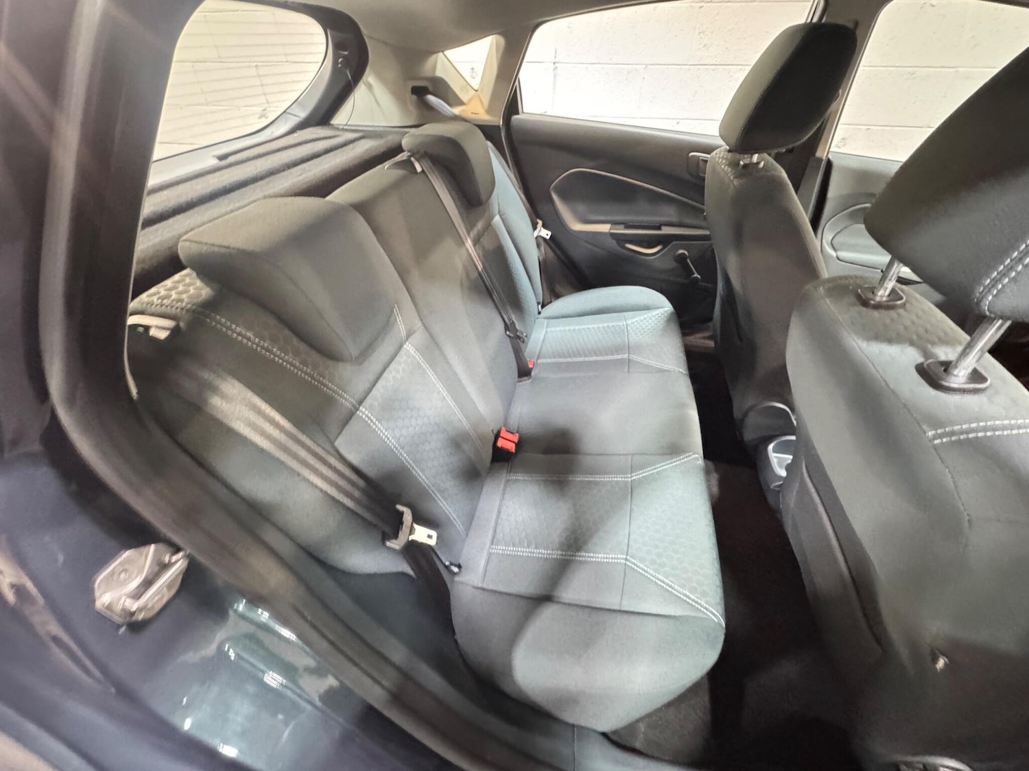 Used Ford Fiesta 2011 for sale - 77784060: Photo 12