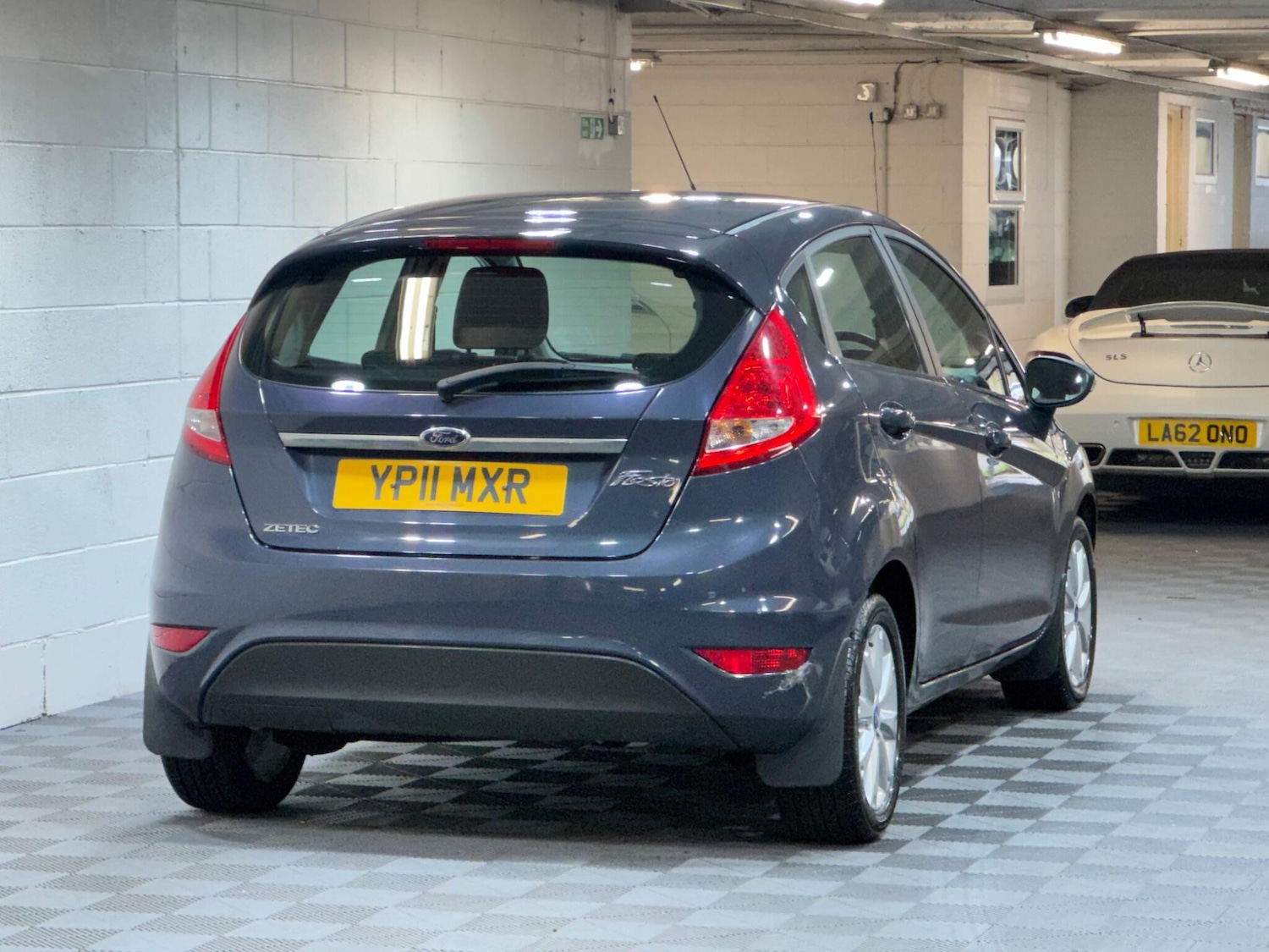 Used Ford Fiesta 2011 for sale - 77784060: Photo 4