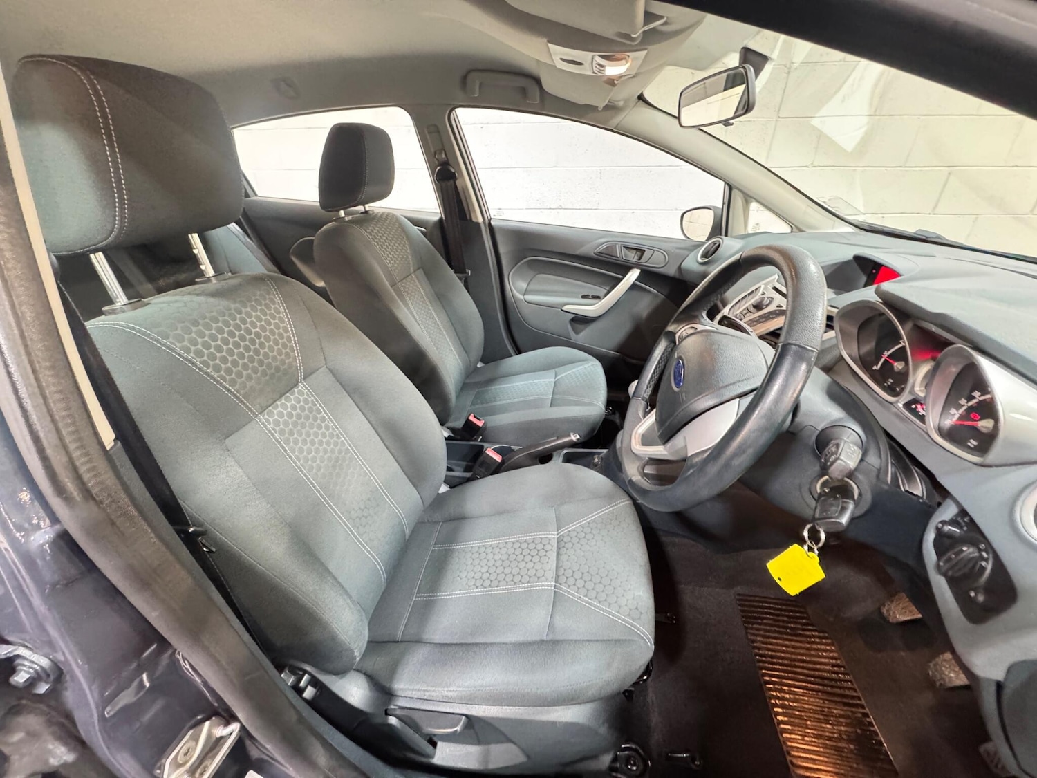 Used Ford Fiesta 2011 for sale - 77784060: Photo 7