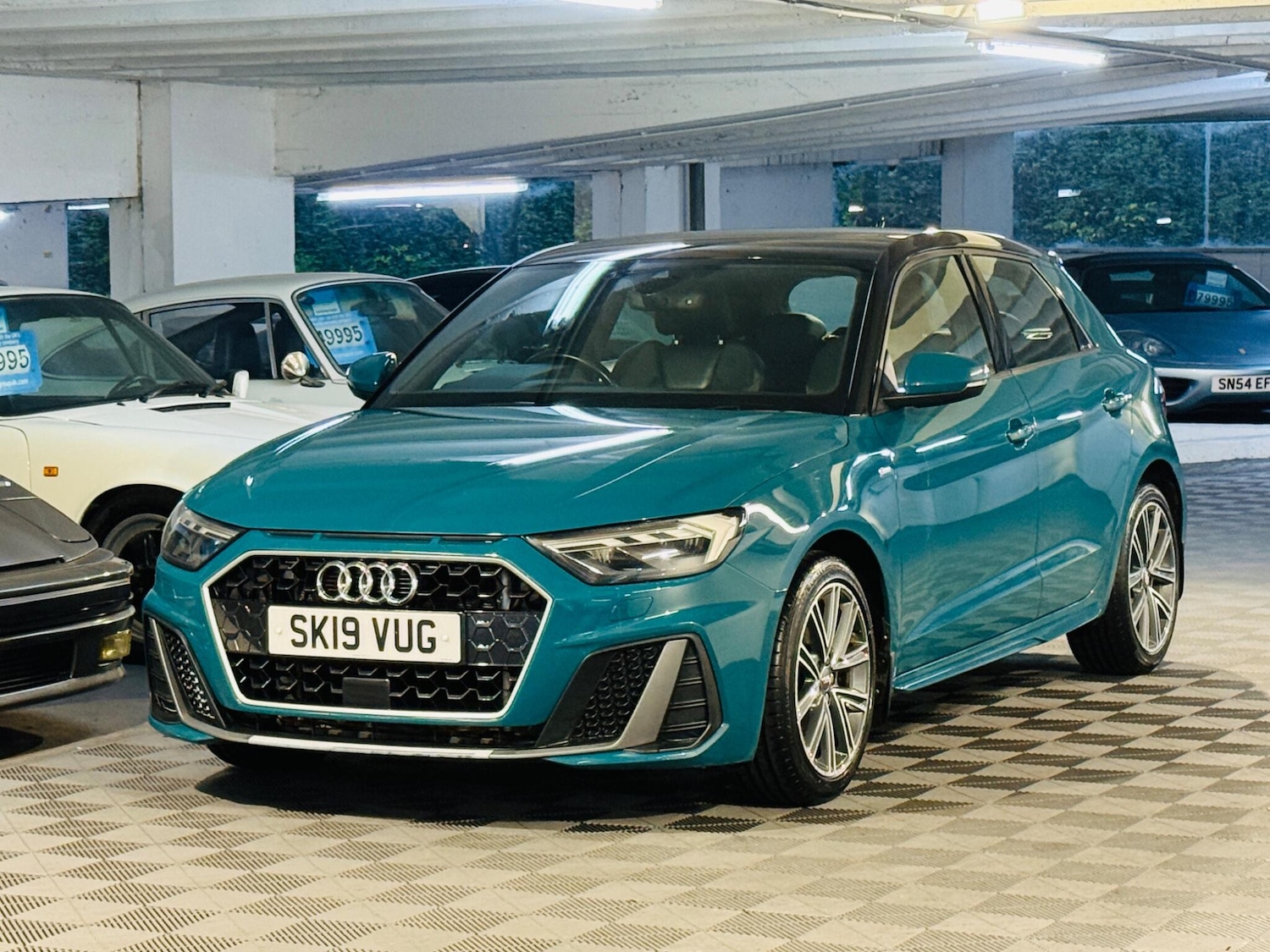 Used Audi A1 for sale - 76992118: Photo 6