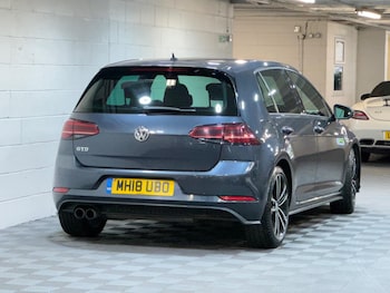 Used Volkswagen Golf 2018 for sale - 78185198: Photo