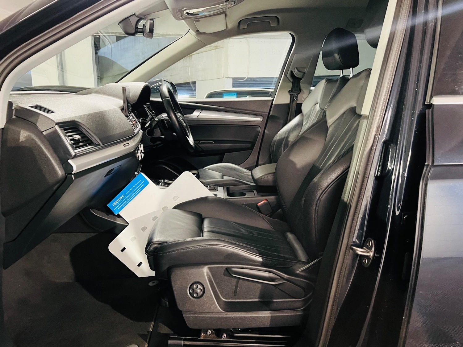 Used Audi Q5 2017 for sale - 76990757: Photo 9