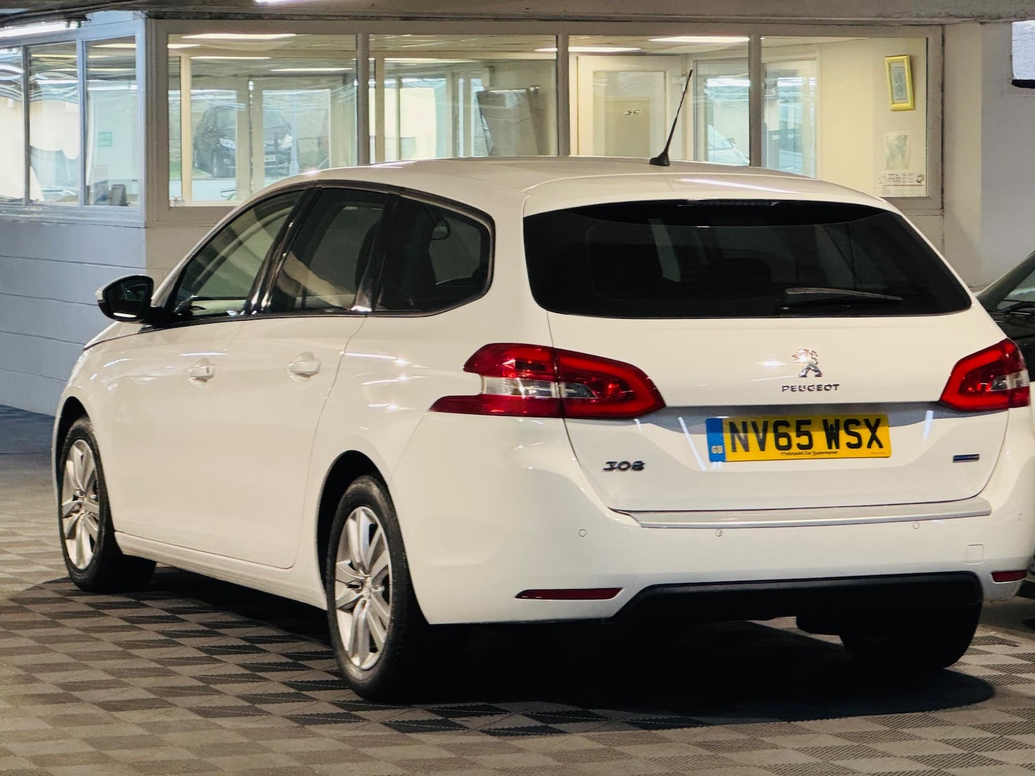 Used Peugeot 308 2016 for sale - 76996647: Photo 3