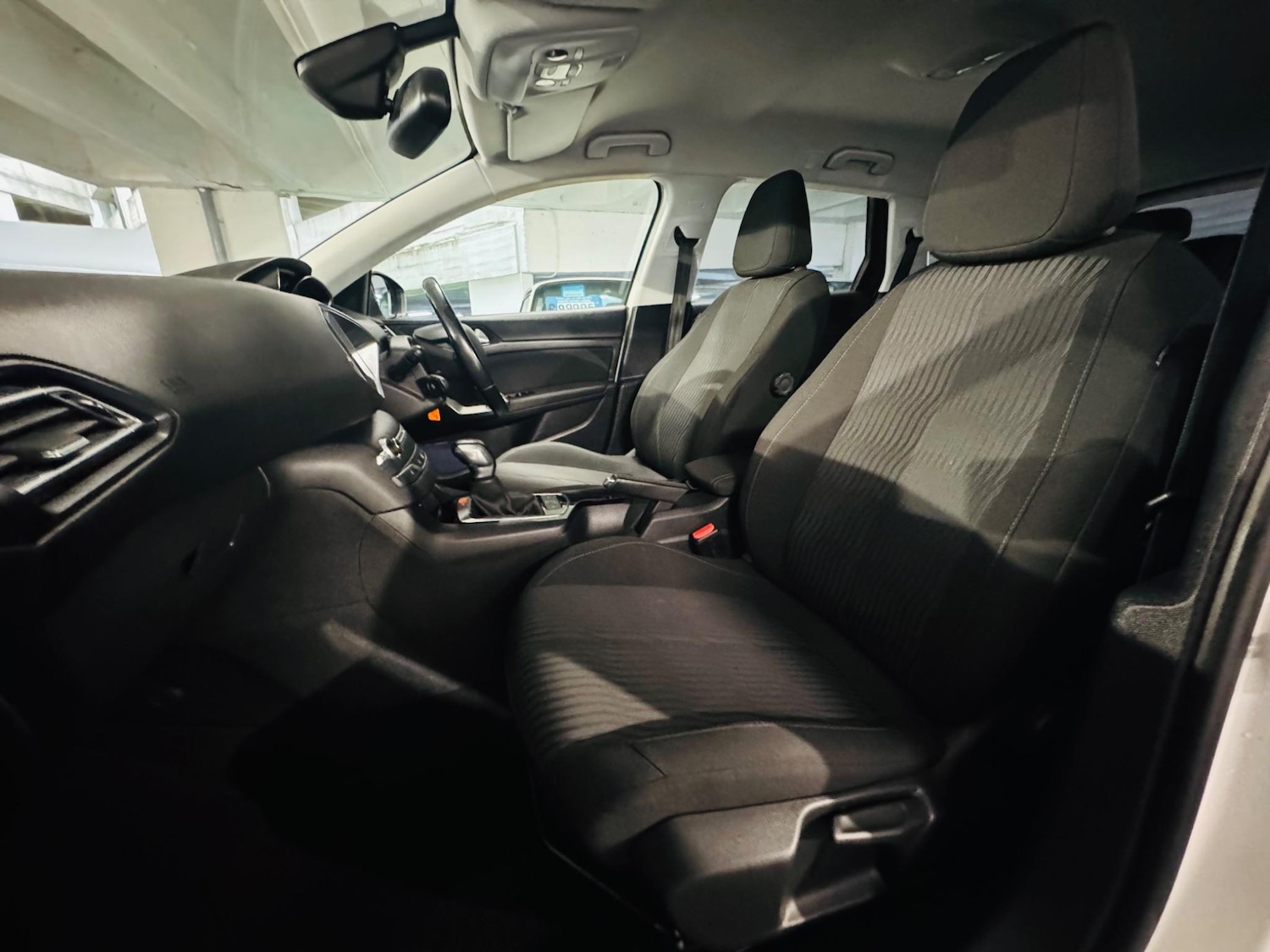 Used Peugeot 308 2016 for sale - 76996647: Photo 9