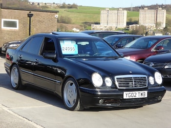 Used Mercedes-Benz E Class 2002 for sale - 76988270: Photo