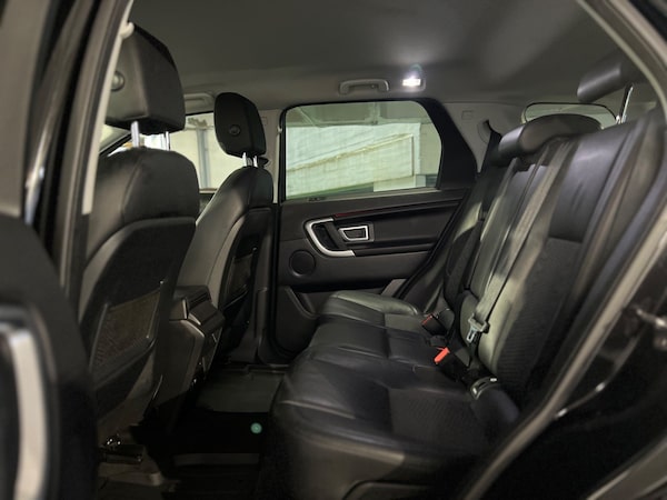 Used Land Rover Discovery Sport 2016 for sale - 73133618: Photo 12