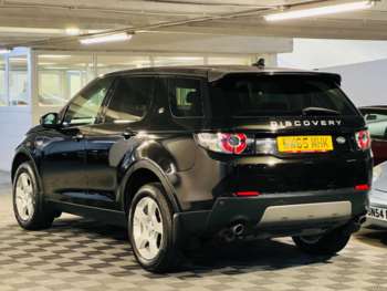Used Land Rover Discovery Sport 2016 for sale - 73133618: Photo