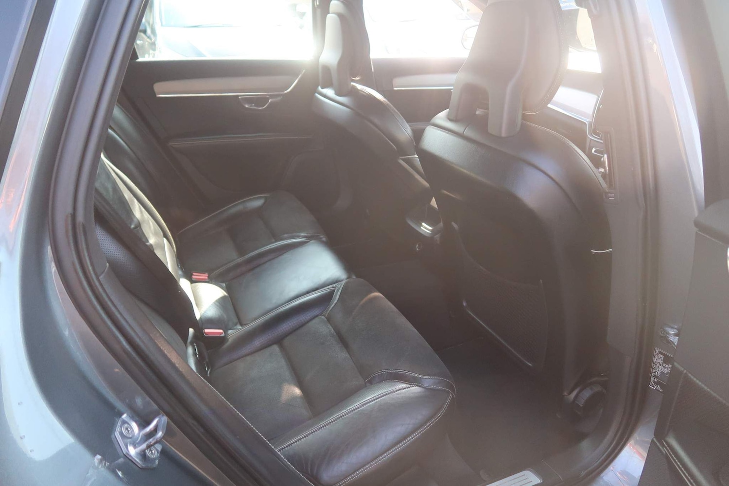 Used Volvo V90 2018 for sale - 76991437: Photo 11