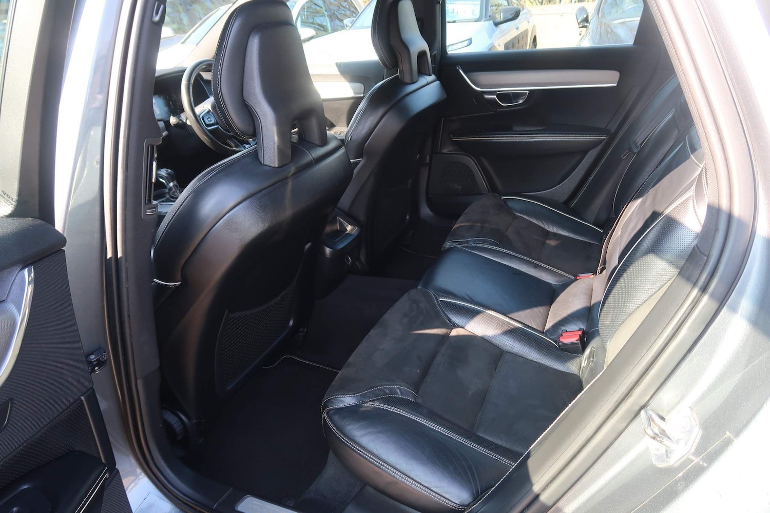 Used Volvo V90 2018 for sale - 76991437: Photo 12