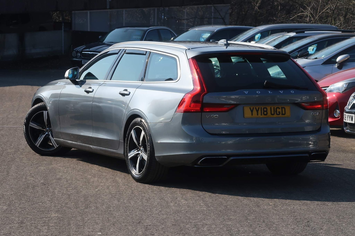 Used Volvo V90 2018 for sale - 76991437: Photo 3