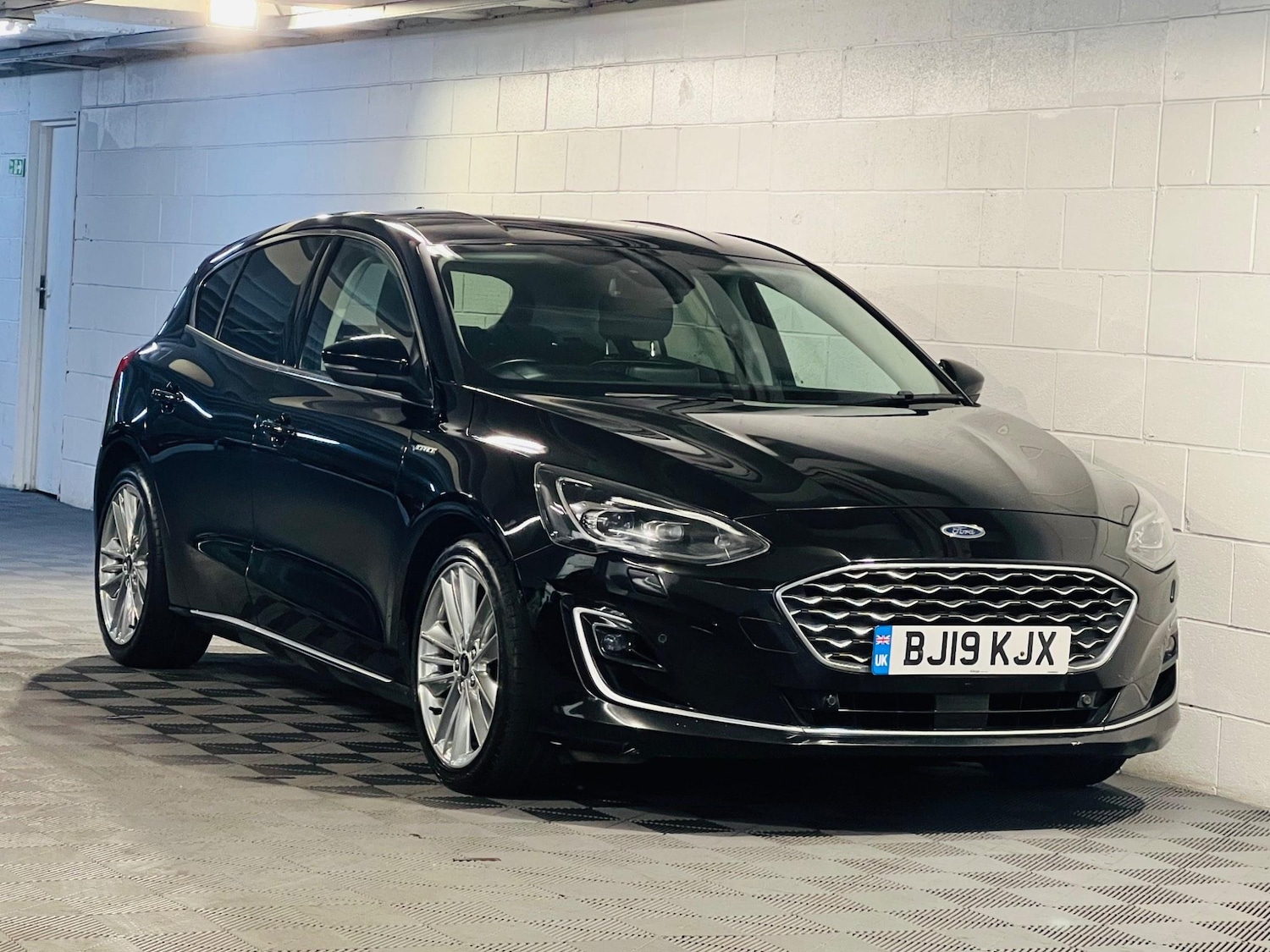 Used Ford Focus 2019 for sale - 76993908: Photo 1