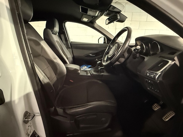 Used Jaguar E-Pace 2018 for sale - 75647208: Photo 7