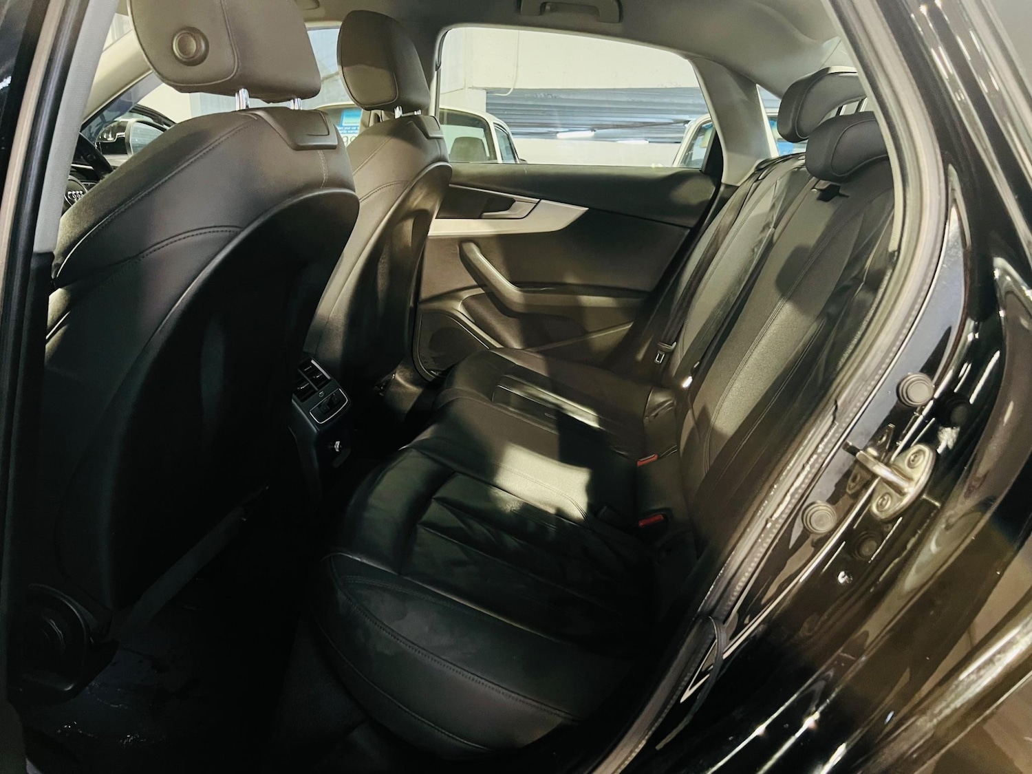 Used Audi A4 2020 for sale - 76991236: Photo 11