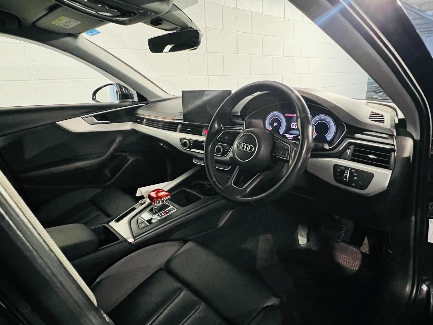 Used Audi A4 2020 for sale - 76991236: Photo 8