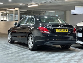 Used Mercedes-Benz C Class 2016 for sale - 78602031: Photo
