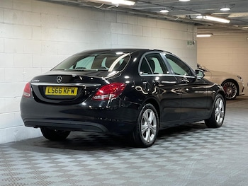 Used Mercedes-Benz C Class 2016 for sale - 78602031: Photo