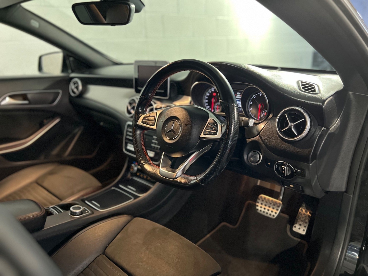 Used Mercedes-Benz CLA 2018 for sale - 76991878: Photo 8