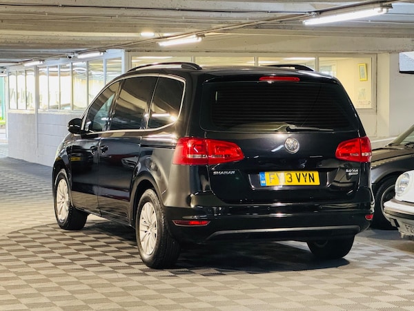Used Volkswagen Sharan 2013 for sale - 76247857: Photo 3