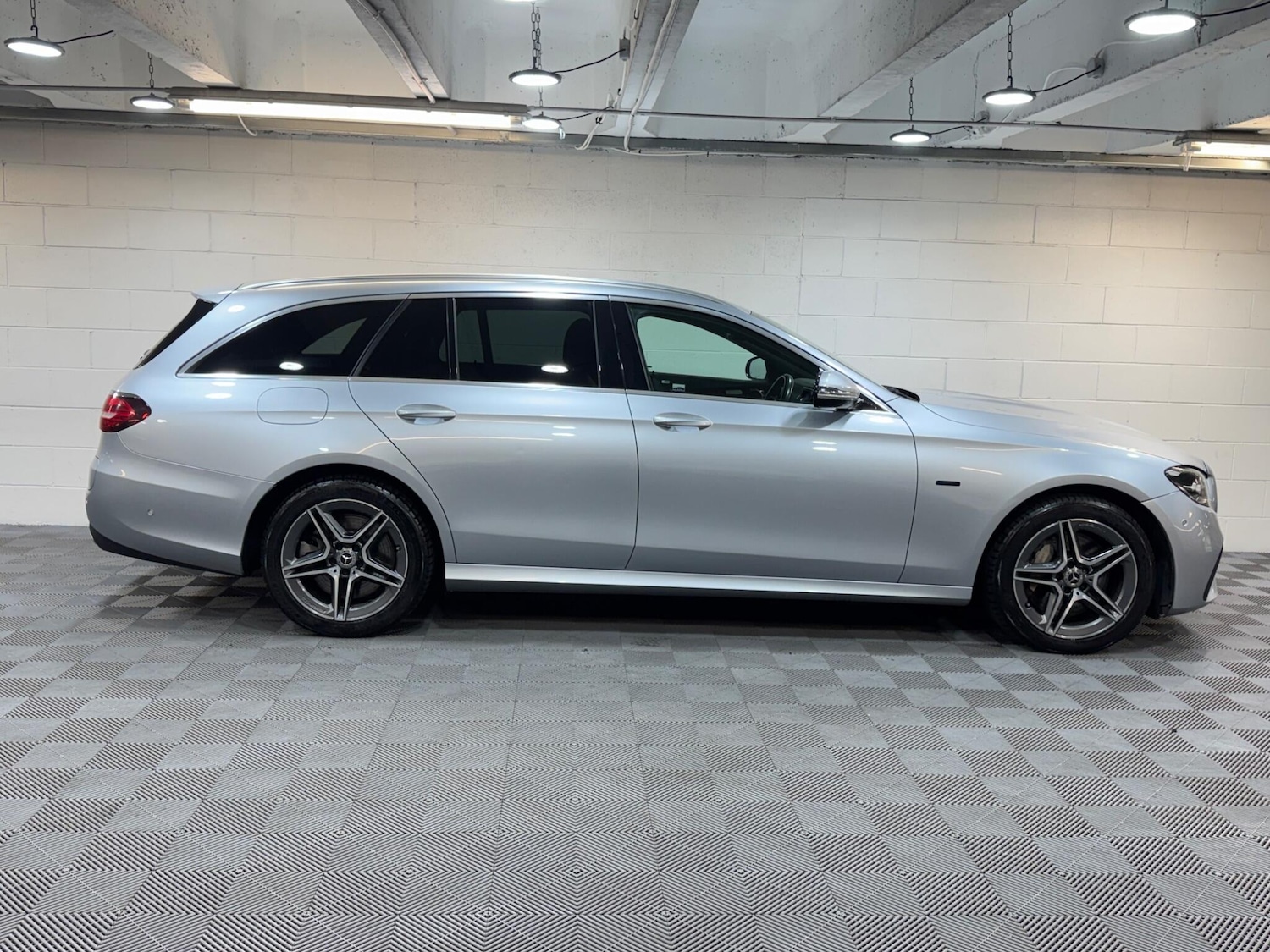 Used Mercedes-Benz E Class 2021 for sale - 77783167: Photo 5