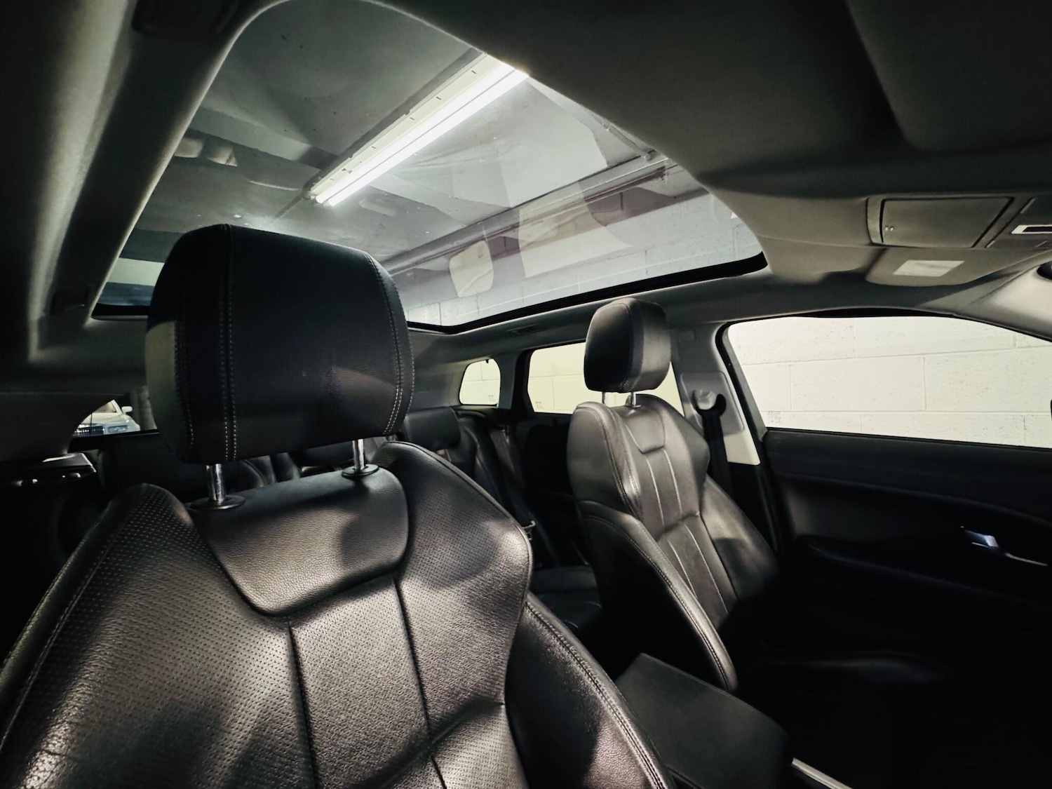 Used Land Rover Range Rover Evoque 2015 for sale - 76336151: Photo 12