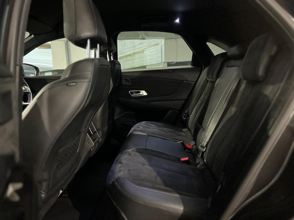 Used DS Automobiles DS 7 Crossback 2019 for sale - 74762715: Photo 12