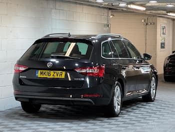 Used Skoda Superb 2016 for sale - 79836357: Photo