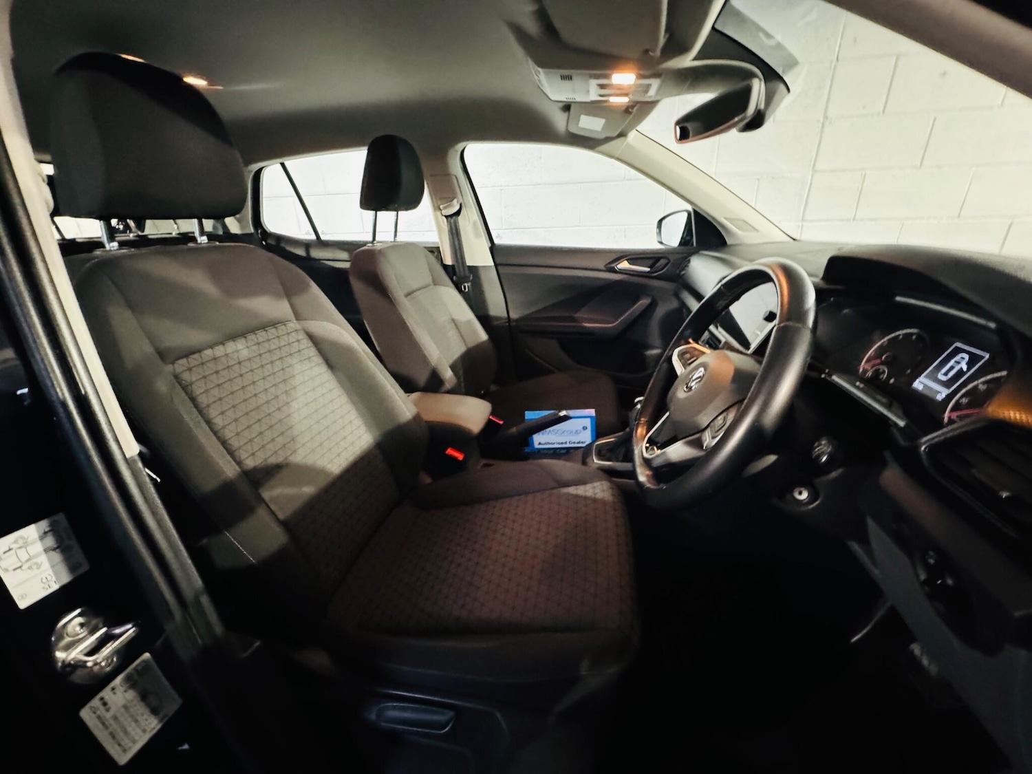 Used Volkswagen T-Cross 2019 for sale - 76991573: Photo 7