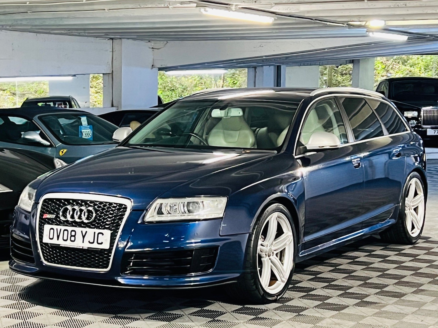 Used Audi RS6 2008 for sale - 76991995: Photo 6