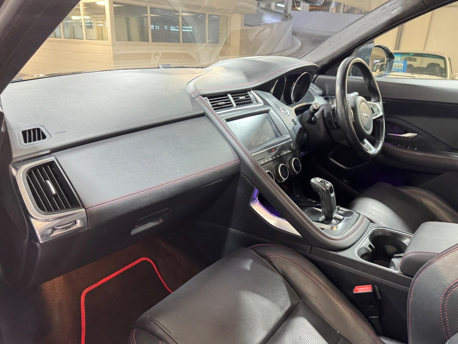 Used Jaguar E-Pace 2018 for sale - 77524836: Photo 11