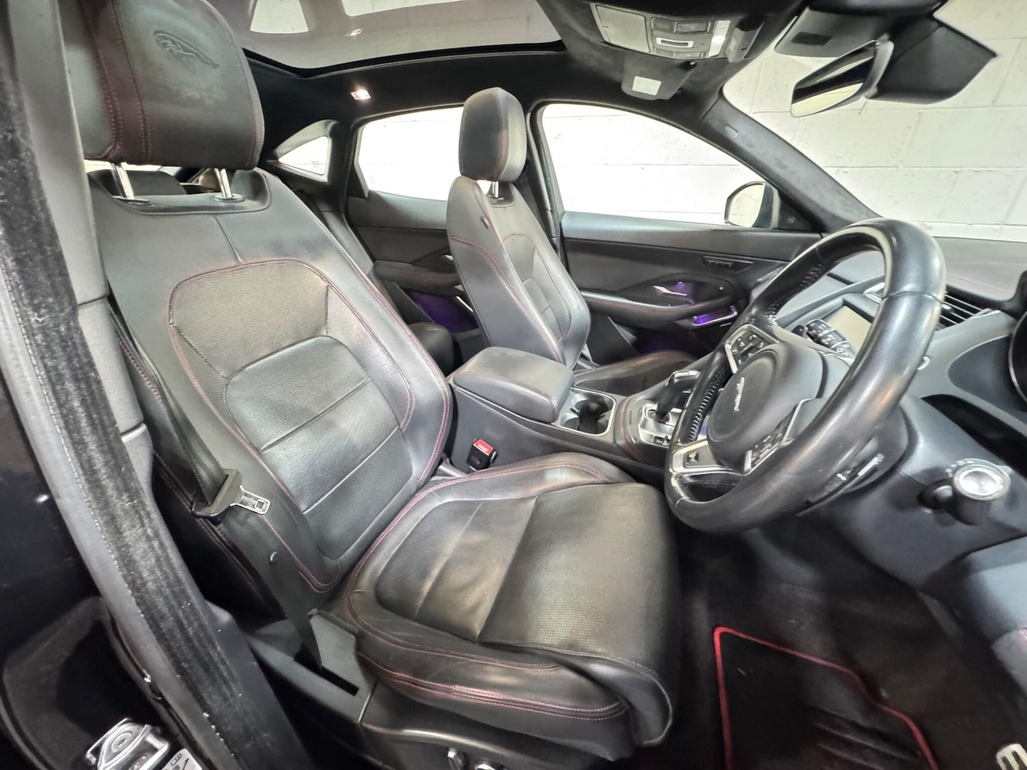 Used Jaguar E-Pace 2018 for sale - 77524836: Photo 8