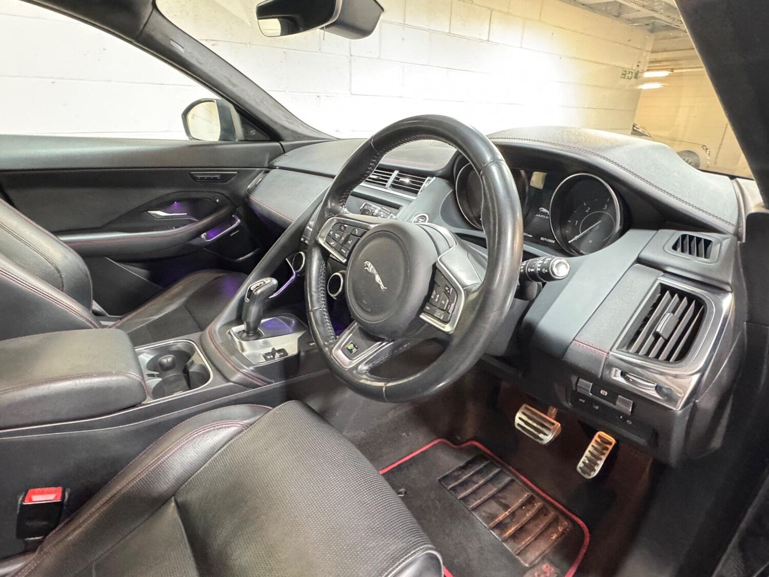 Used Jaguar E-Pace 2018 for sale - 77524836: Photo 9