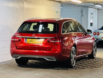 Used Mercedes-Benz C Class 2019 for sale - 77120319: Photo